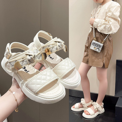 Детски сандали за момиче от капитонирана еко кожа