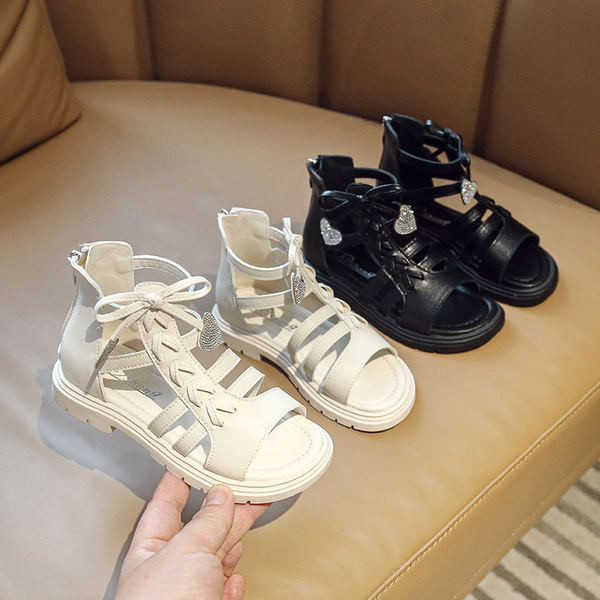 Детски сандали в римски стил за момиче