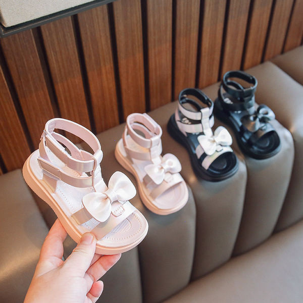 Сандали за момиче с панделка 