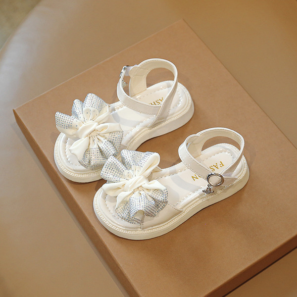 Детски сандали с панделка в три цвята