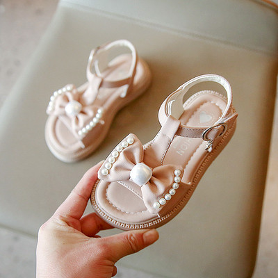 Детски кожени сандали с панделка и перли - два цвята