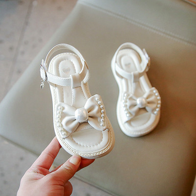 Детски кожени сандали с панделка и перли - два цвята