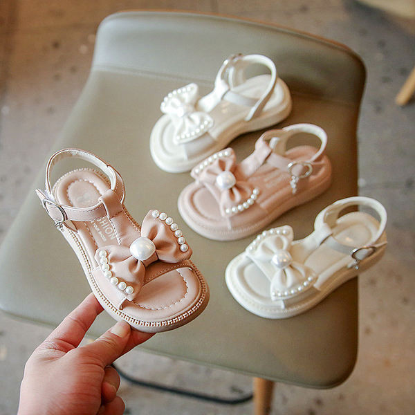 Детски кожени сандали с панделка и перли - два цвята