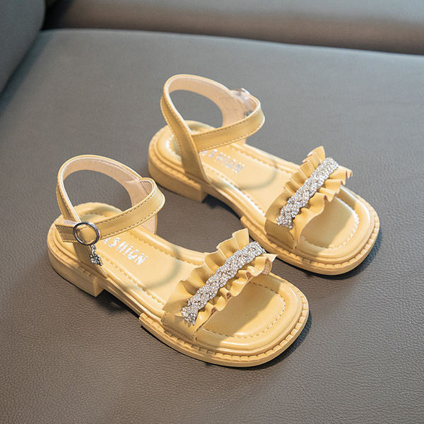 Детски летни сандали за момичета с декоративни камъни