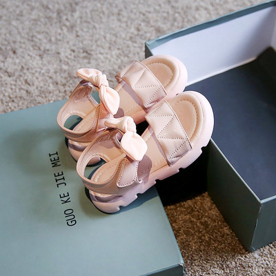Детски лачени сандали за момиче с панделка