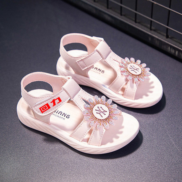 Детски кожени сандали с панделка и камъни 
