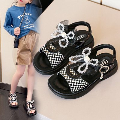 Летни детски сандали с камъни и равна подметка