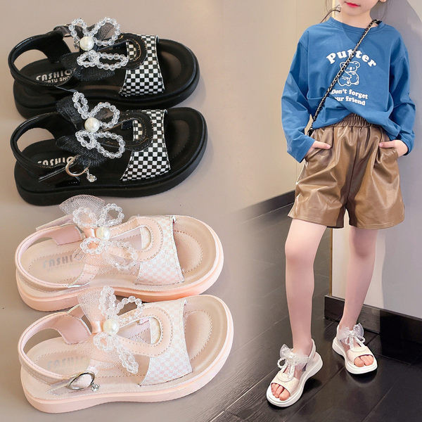 Летни детски сандали с камъни и равна подметка