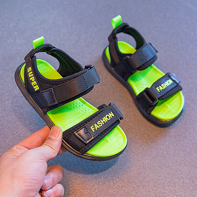 Детски сандали с лепенки и надпис