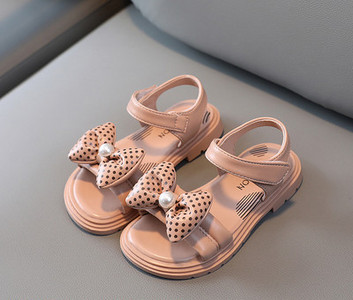 Сандали за момичета с текстилна панделка и перла