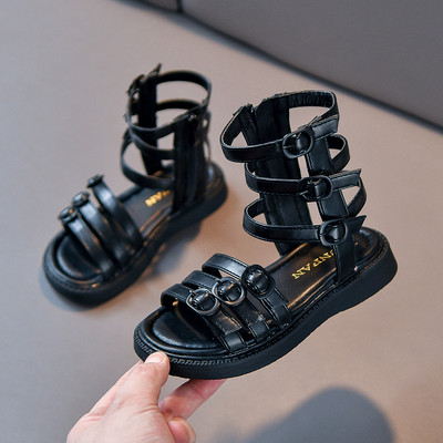 Нов модел детски кожени сандали с каишки -бял и черен цвят