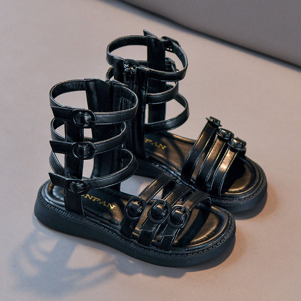 Нов модел детски кожени сандали с каишки -бял и черен цвят