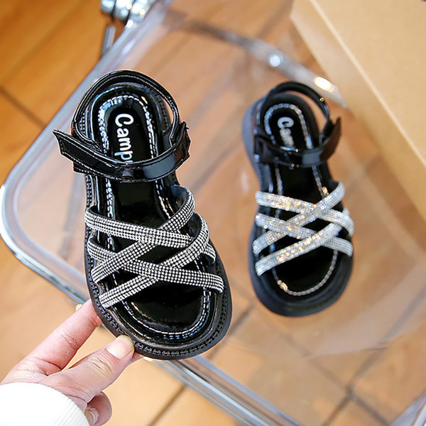 Детски сандали с камъни в бял и черен цвят 