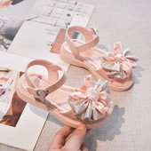 Сандали за момиче с текстилна панделка и декоративни камъни