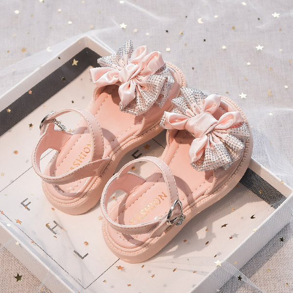 Сандали за момиче с текстилна панделка и декоративни камъни