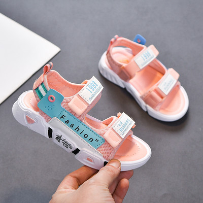 Детски сандали с лепенка в три цвята