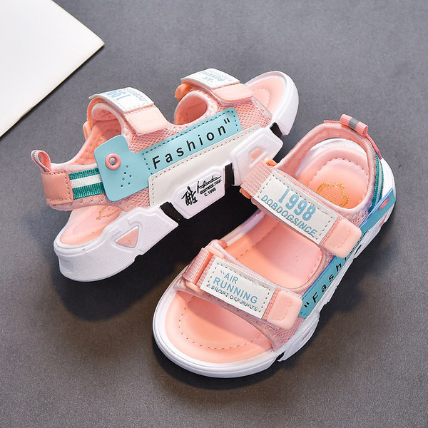 Детски сандали с лепенка в три цвята 