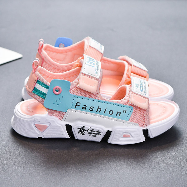 Детски сандали с лепенка в три цвята 