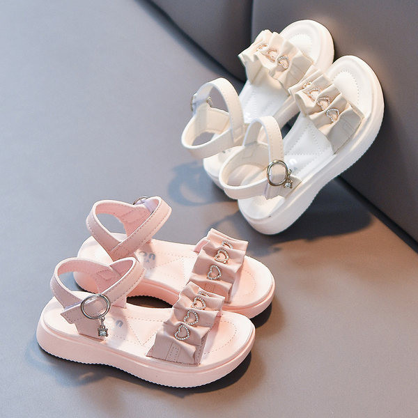 Сандали за момичета с каишки от еко кожа и набран ефект