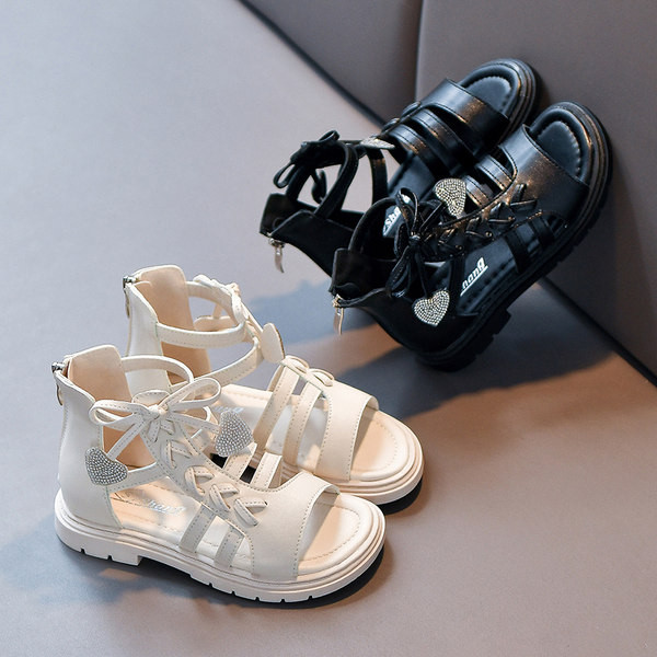 Стилни сандали за момичета от изкуствена кожа 