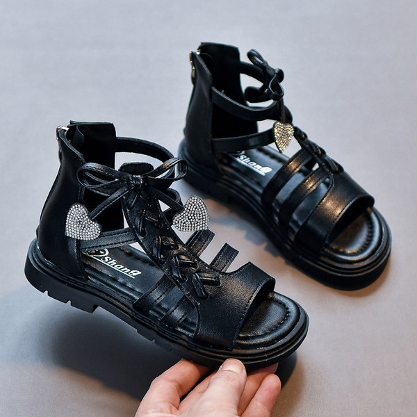 Стилни сандали за момичета от изкуствена кожа 