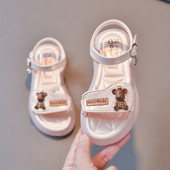 Сандали за момичета с декорация мече