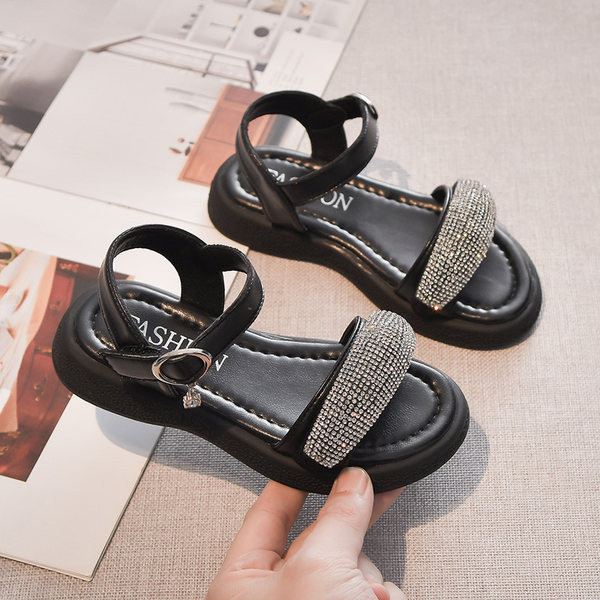 Детски сандали с каишка от еко кожа и декоративни камъни