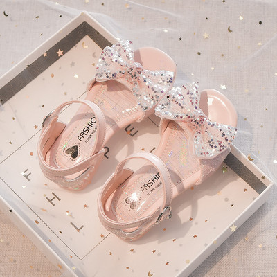 Детски сандали с панделка и декоративни камъни