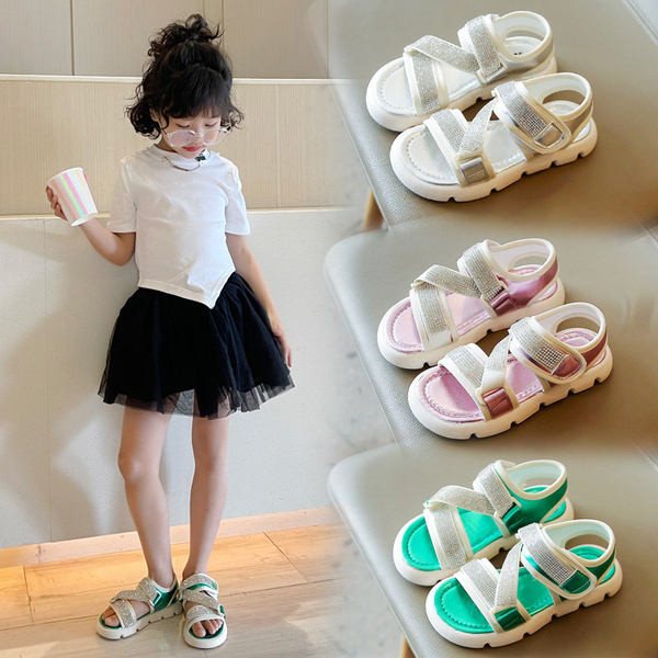 Детски сандали с кръстосани текстилни каишки