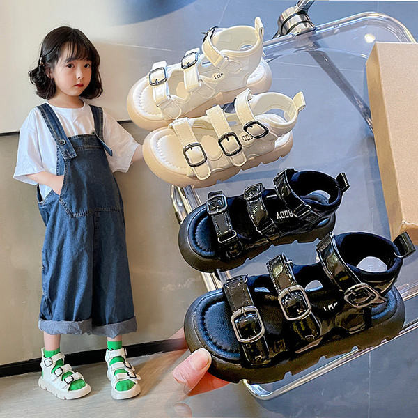 Детски сандали в бял и черен цвят 