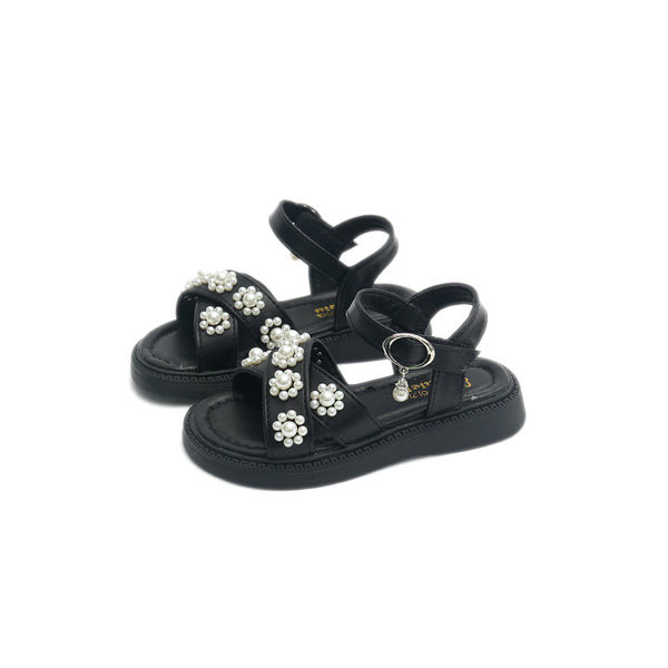 Детски сандали за момичета с перли и метална катарама