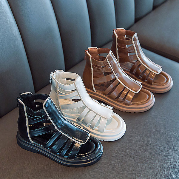 Детски кожени сандали с цип в два цвята