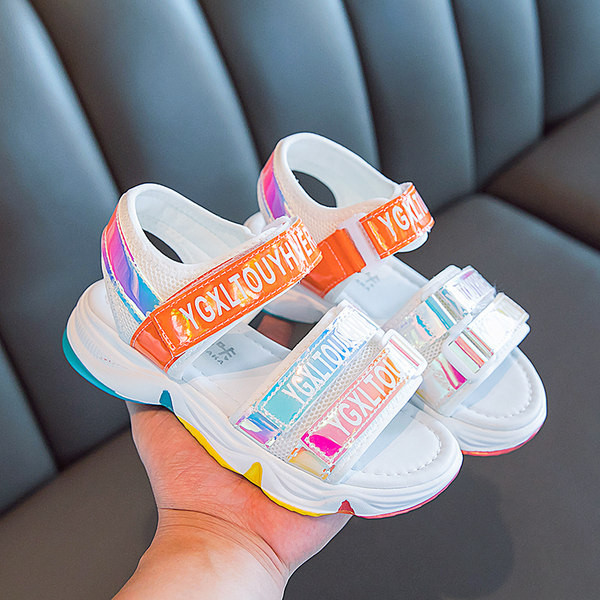 Детски сандали с надпис в няколко цвята