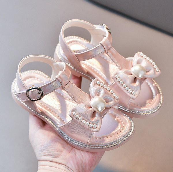 Сандали за момиче с панделка и перли