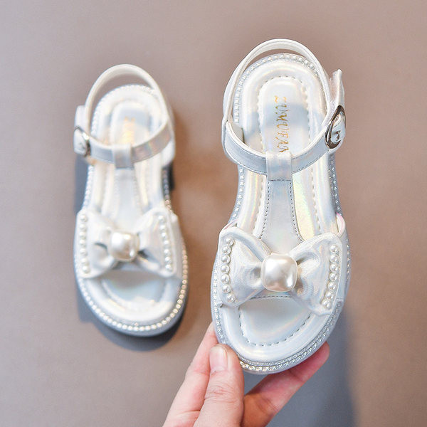Сандали за момиче с панделка и перли