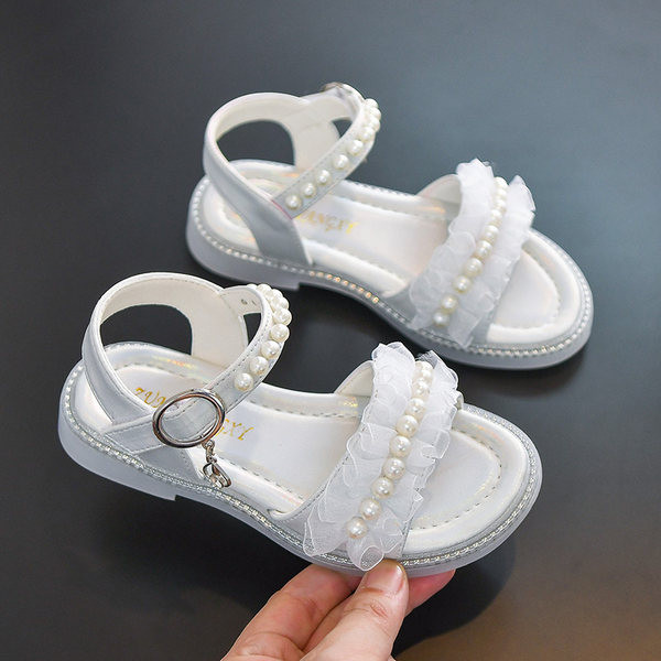 Модерни сандали за момичета с перли и декоративни камъни
