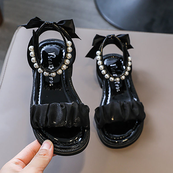 Кожени сандали за момичета с перли и равна подметка 