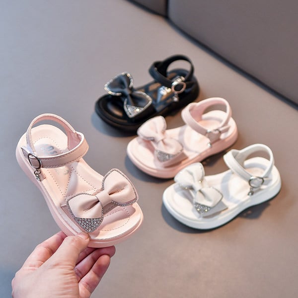 Нов модел детски кожени сандали с панделка и камъни
