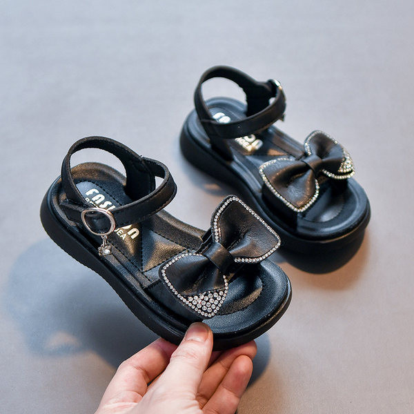 Нов модел детски кожени сандали с панделка и камъни