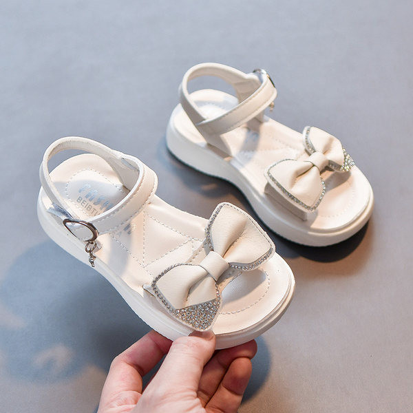 Нов модел детски кожени сандали с панделка и камъни