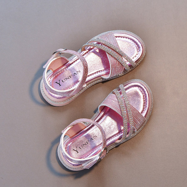 Сандали с декоративни камъни