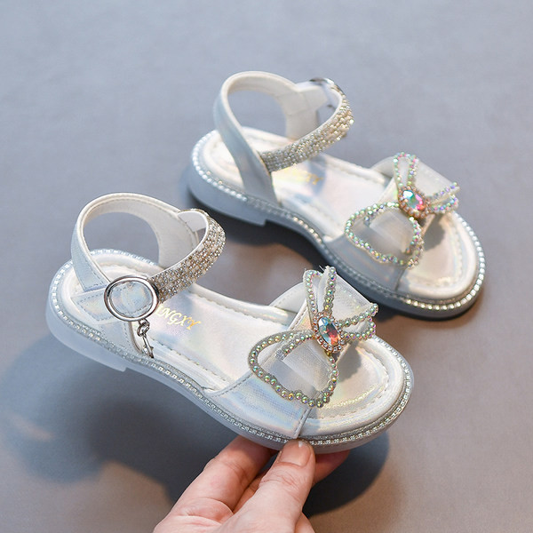 Нов модел детски сандали с панделка и камъни