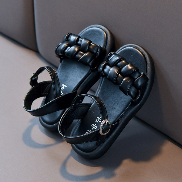 Детски сандали от изкуствена кожа в два цвята