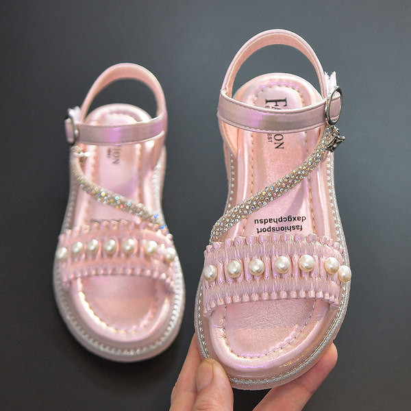 Летни сандали за момичета с равна подметка и декорация перли и камъни