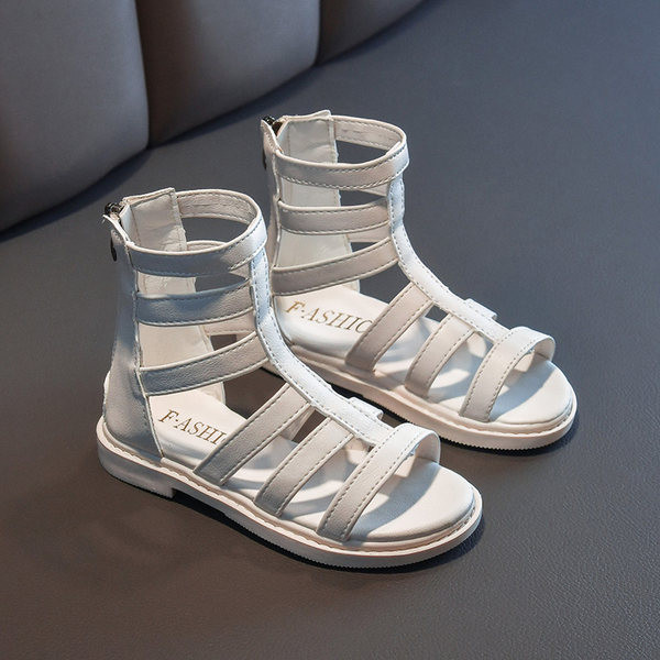 Нов модел детски кожени сандали с цип