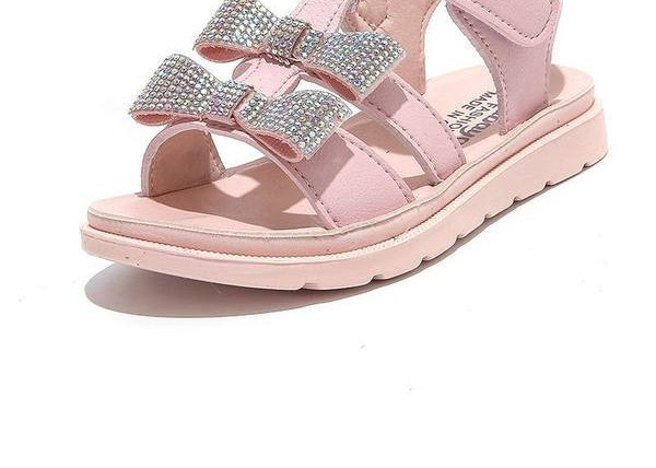Детски сандали с панделки и декоративни камъни