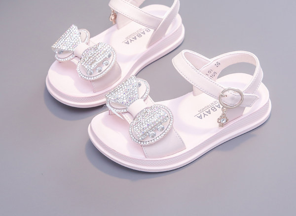 Нов модел детски сандали с декоративни камъни за момичета 