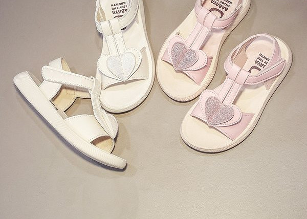 Детски сандали за момичета от еко кожа с велкро закопчаване 