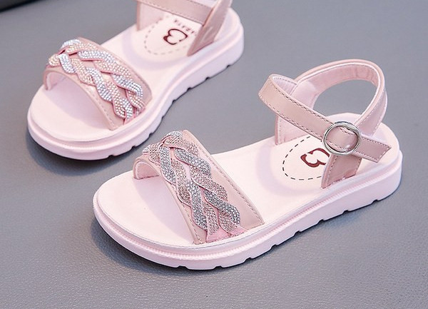 Детски сандали за момичета с декоративни камъни