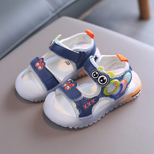 Ежедневни детски сандали с велкро закопчаване 